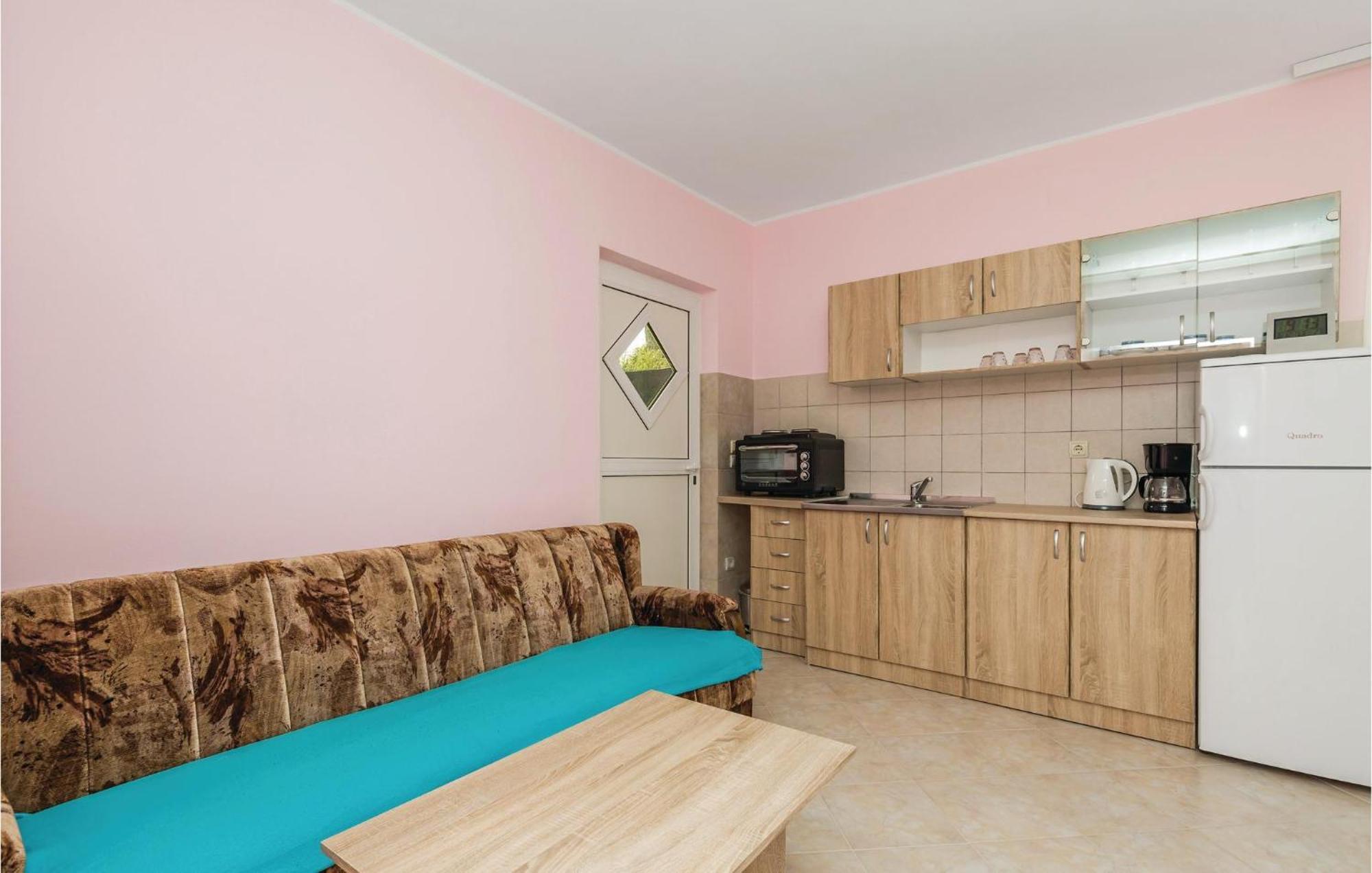 Gorgeous Apartment In Matulji With Kitchen Εξωτερικό φωτογραφία