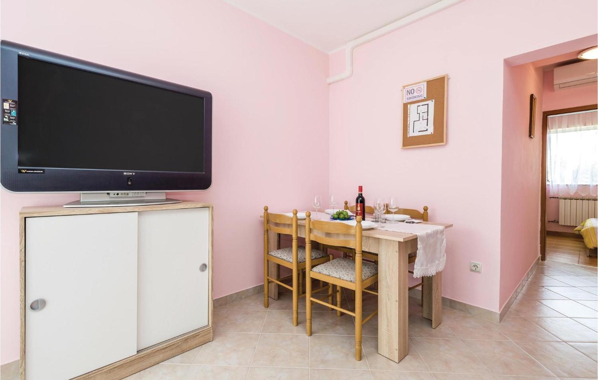 Gorgeous Apartment In Matulji With Kitchen Εξωτερικό φωτογραφία